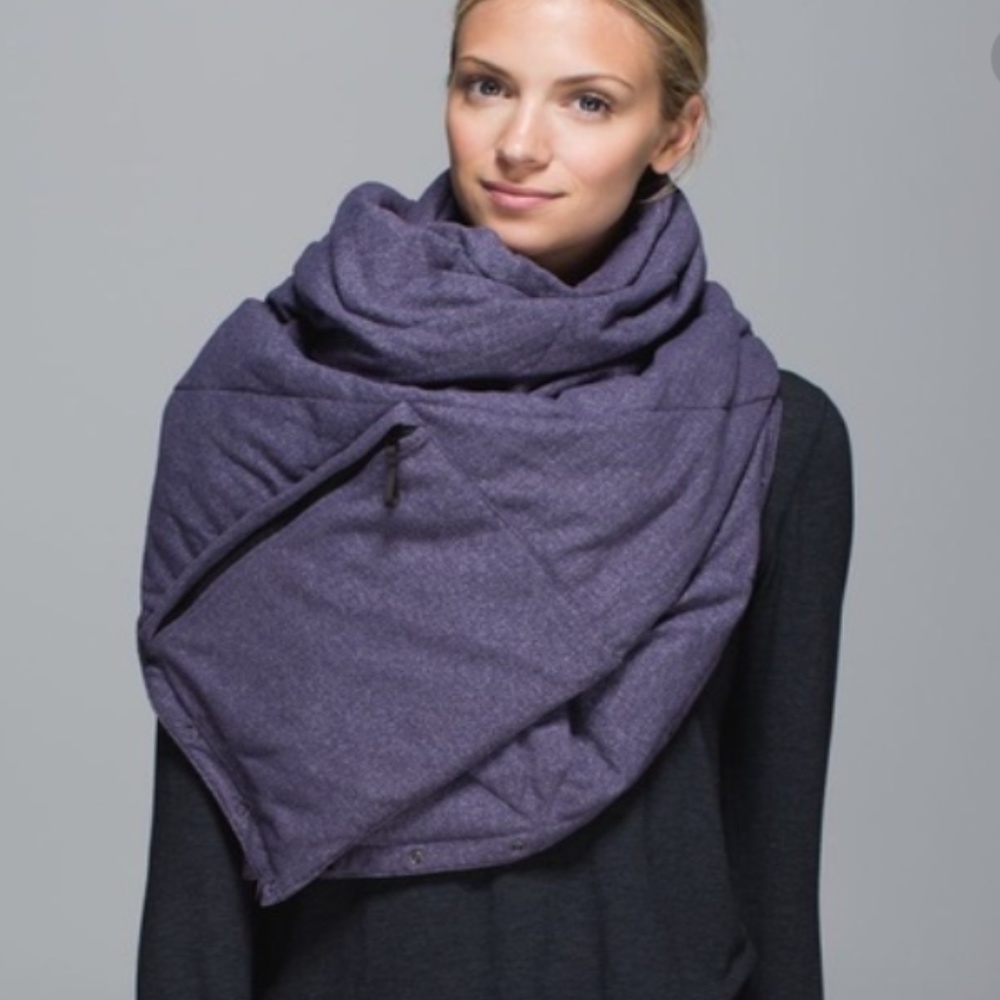 Lululemon Vinyasa Scarf